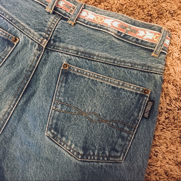 Solitude Shorts with Aztec Pattern - Picture 3 of 5